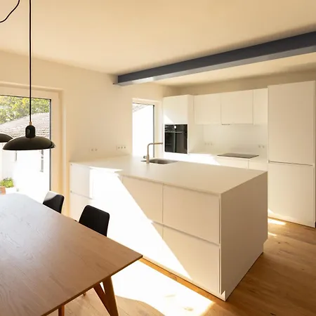 Apartman Ulrich 16 *